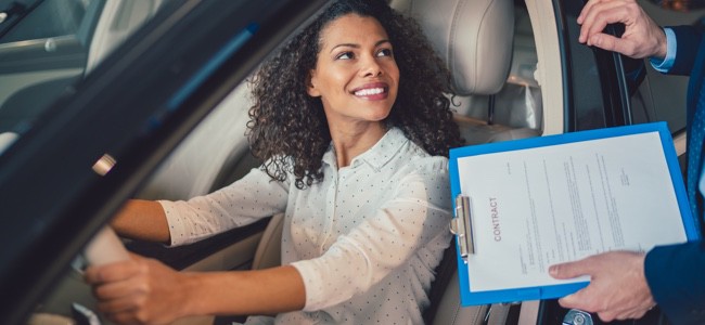 Female-In-Drivers-Seat