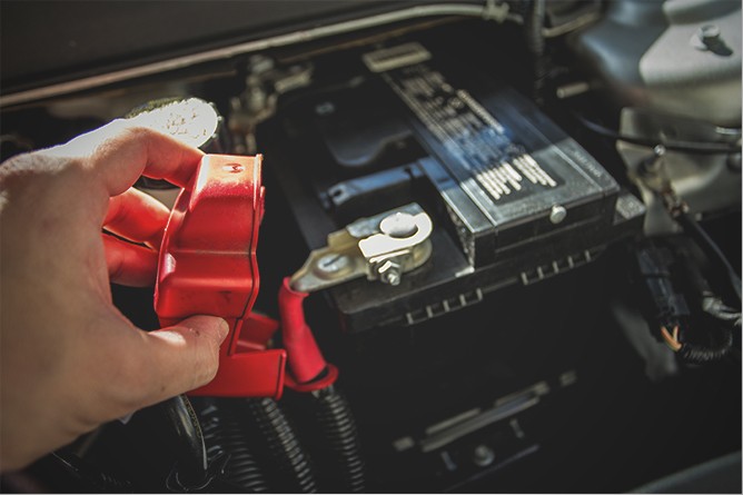 Car-Battery-In-Engine