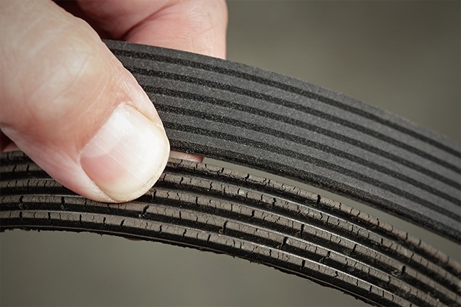 Worn-Car-Belt